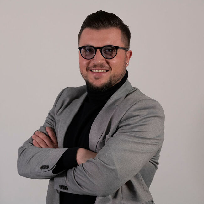 54. Alberto Battaglia